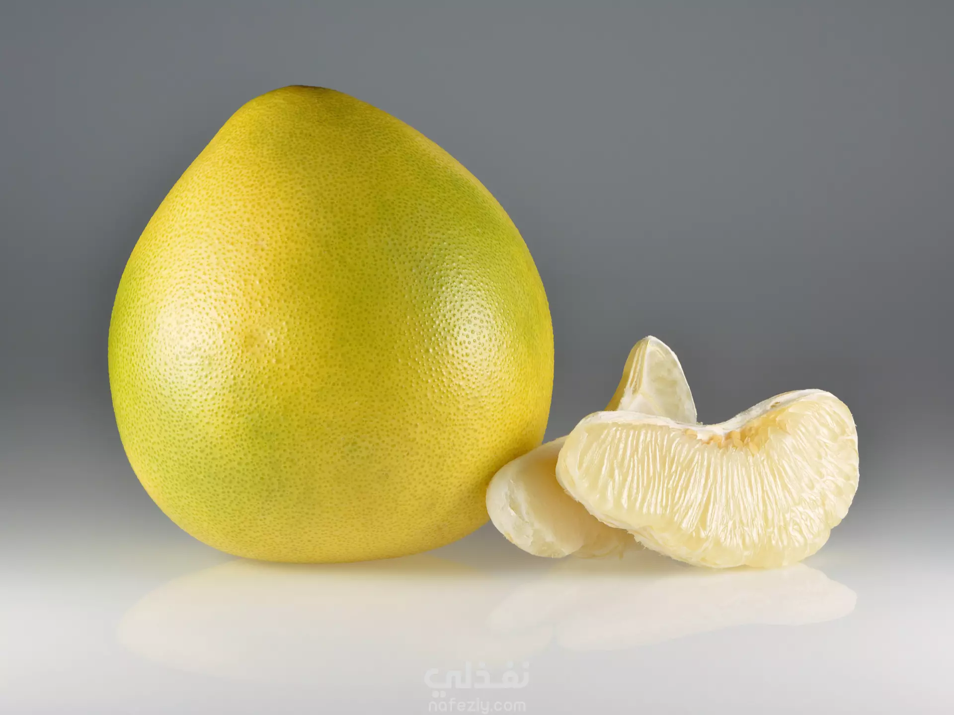 "Uncovering the Sweet and Nutritious Benefits of Pomelo A
